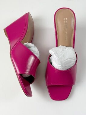 BCBGeneration Patent Giani Wedge Sandals Womens 7.5M Viva Pink Slip On NWT